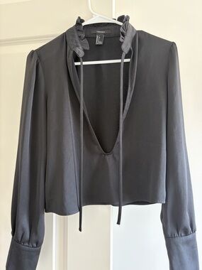 Forever 21 Black Long-Sleeve V-Neck Blouse with Ruffled Tie